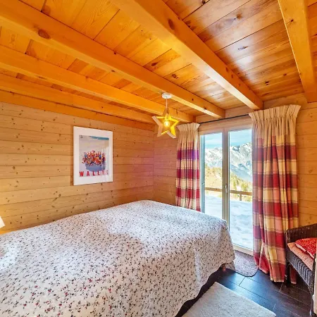 Stunning Mountain View Chalet In * La Tzoumaz